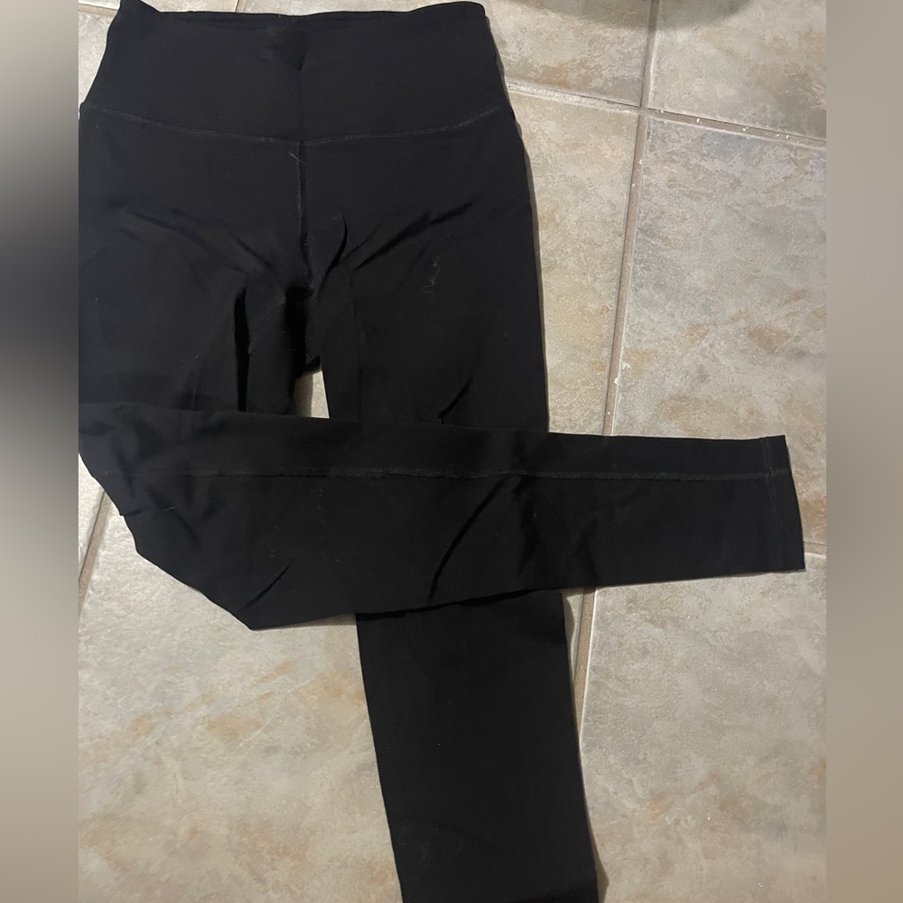 thermal tech gear black leggings, worn twice, in great used condition no wear